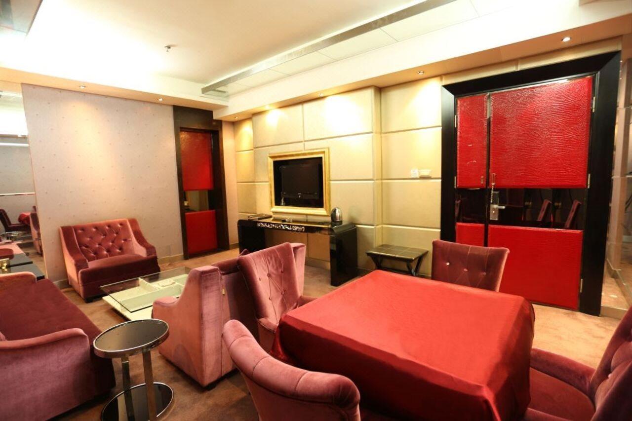 Harbin Yakelai Holiday Hotel Extérieur photo