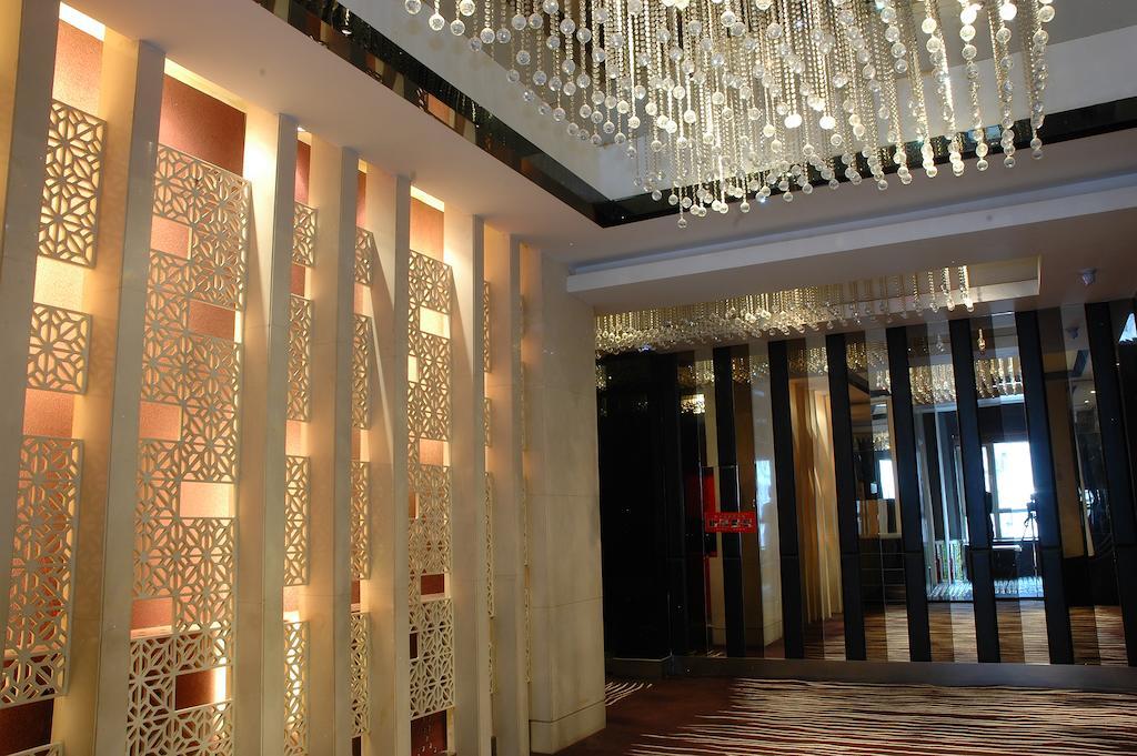 Harbin Yakelai Holiday Hotel Extérieur photo