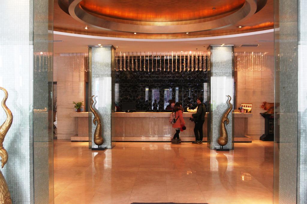 Harbin Yakelai Holiday Hotel Extérieur photo