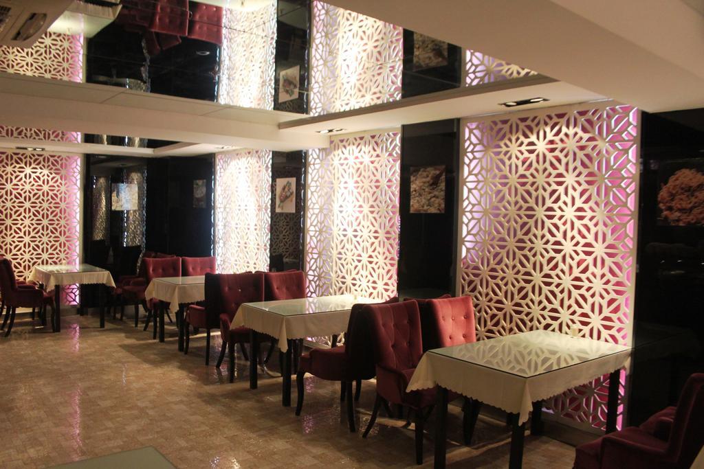 Harbin Yakelai Holiday Hotel Extérieur photo